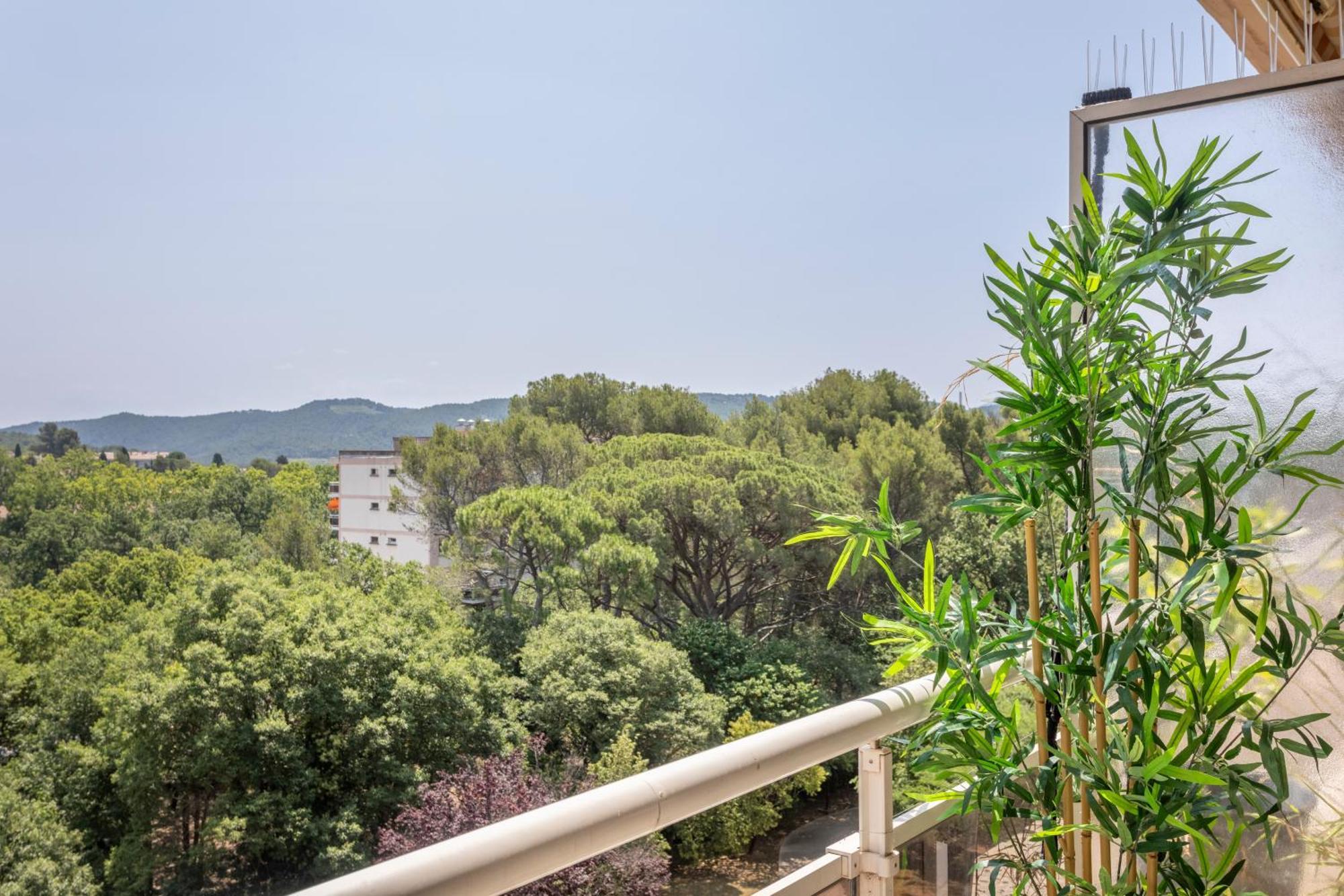 Grand T2 Lumineux Et Climatise Avec Balcon Aix-en-Provence Exterior photo